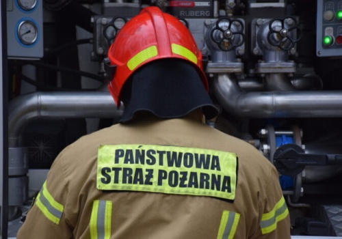 Straż Pożarna interweniowała po zgłoszeniu o szkodliwej substancji w jednej z częstochowskich szkół