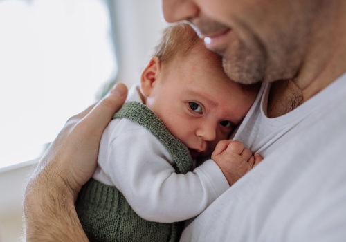 6 kwietnia 2026 wchodzą ważne zmiany w urlopach rodzicielskich. Co się zmieni?