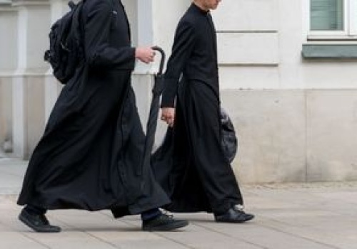 Celibat polskich księży. 