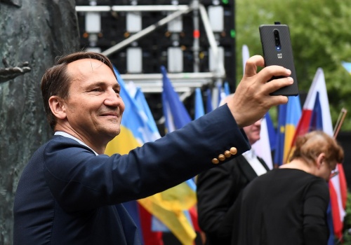 Radosław Sikorski chce być mediatorem! Chodzi o Ukrainę