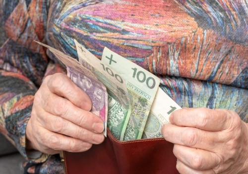 1978 zł emerytury po dniu pracy. ZUS ma specjalne zasady