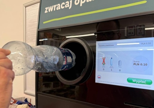 Jak oszukać system kaucyjny i wyłudzić zwrot? Polak potrafi. Oto sposoby