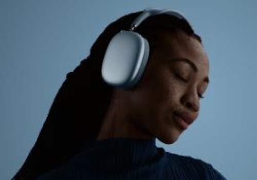 Takie same, a jednak inne. AirPods Max 2 oficjalnie