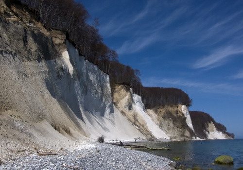 Potężna lodowa ściana na Bałtyku. Aż trudno uwierzyć, jak do tego doszło