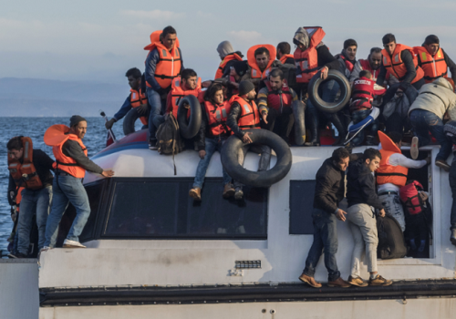 Imigranci z Iranu zaleją świat? USA się obronią, a Europa?…