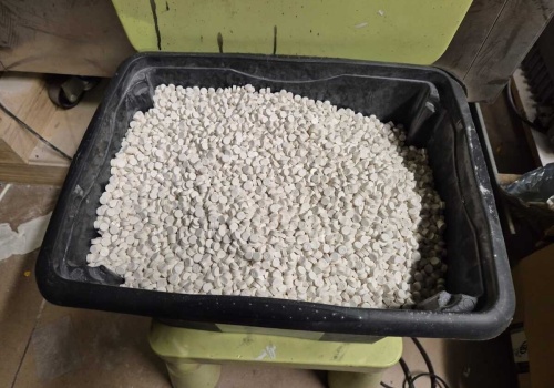 Bielscy policjanci rozbili grupę przestępczą: miliony złotych z fałszywych leków, 12 zatrzymanych