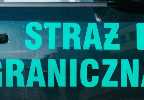 Rozbito gang handlarzy ludźmi. Wśród podejrzanych funkcjonariusze Straży Granicznej i nie tylko