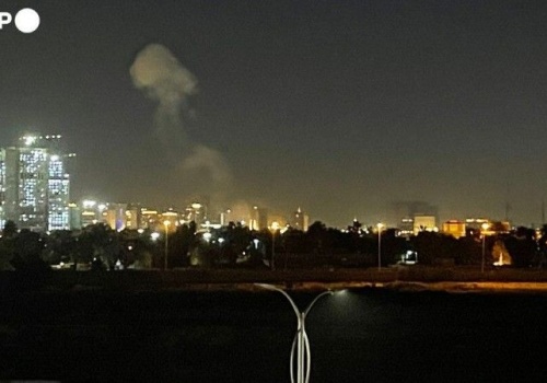 Iran uderza w amerykańską ambasadę