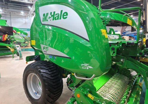 McHale F5-550 na Agrotech 2026. „Pancerna” prasa w nowym wydaniu