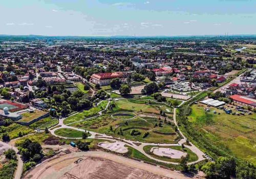 Budowa linii kolejowej Kraków – Niepołomice. Ta decyzja nie spodoba się protestującym przeciwko inwestycji