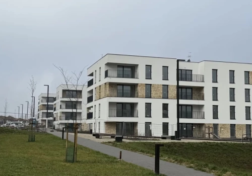 Pierwsze mieszkania z II etapu Osiedla Skałka przekazane. Nowi lokatorzy odebrali klucze