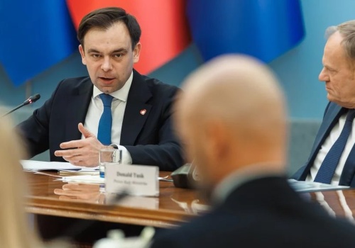 Finanse Polski: wzrost wydatków i długu