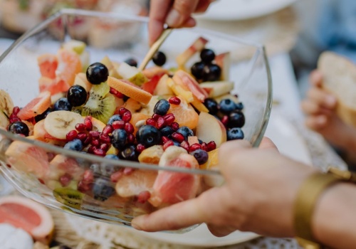 Działają przeciwzapalnie, zbijają cholesterol. Owoce, które wspierają serce