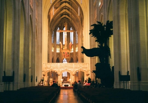 69 zgłoszeń wykorzystywania dzieci w Kościele w 2025 r. Nowy raport szokuje