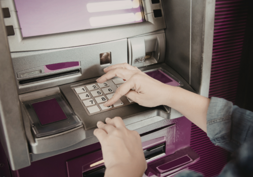 Nowe ograniczenia wypłat z bankomatów! To się zmieniło dla użytkowników BLIKA!