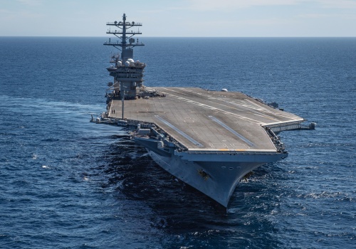 USA z uwagi na wojnę z Iranem opóźniły wycofanie ze służby najstarszego lotniskowca atomowego USS Nimitz