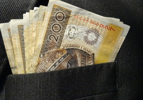 Minimalna stawka godzinowa 2026. Nie możesz zarobić mniej