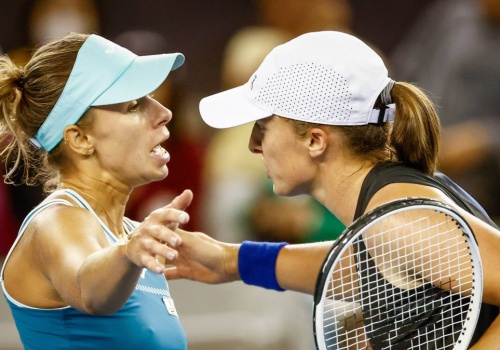 Dzieje się w turnieju WTA w Miami. Magda Linette zmierzy się z Igą Świątek