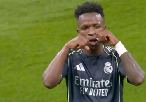 Nie zapomniał kpin na swój temat. Oto co zrobił Vinicius po golu
