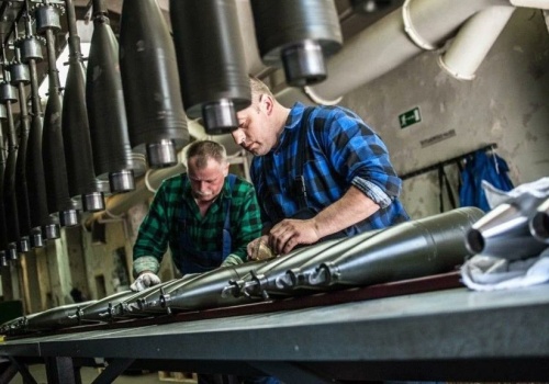 Co dalej z amunicją 155 mm?