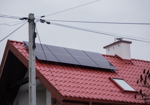 Masz panele na dachu? Jedna rubryka w PIT sprawia, że możesz odzyskać tysiące złotych