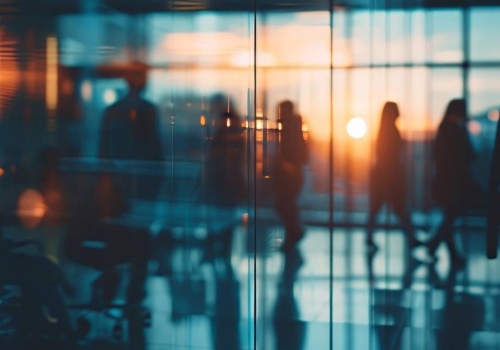 Kolejne loty odwołane. Turystyka traci 600 mln dolarów dziennie