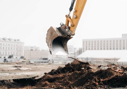 Skarby ukryte przy placu Piłsudskiego. Nowy etap prac archeologicznych