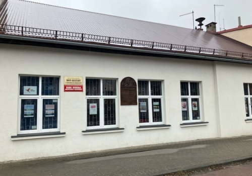 „Magiczny klej” - kreatywne warsztaty dla dzieci w Miejskim Domu Kultury