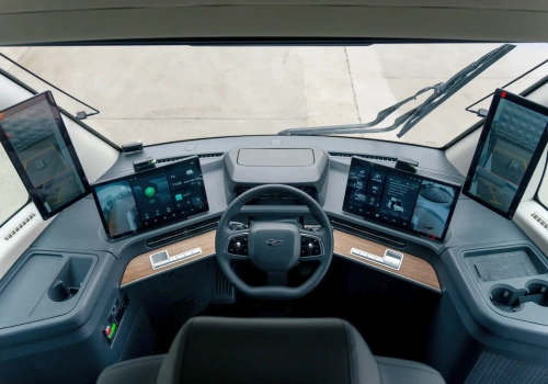 Jeden układ kabiny dla Wysp Brytyjskich i kontynentu – kwestia kierownicy na środku