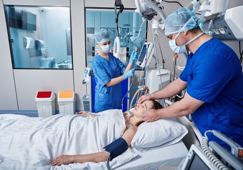 Zapalenie opon mózgowych już w Londynie. Czy grozi nam epidemia?