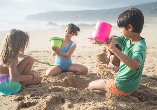 Wakacje bez nudy – dlaczego warto postawić na aktywny wyjazd?