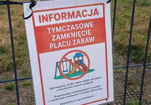 Plac zabaw przy lotnisku w Aleksandrowicach wciąż zamknięty. Wiadomo, kiedy może zostać otwarty