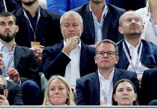 Brak przelewu przelał czarę goryczy. Wielka Brytania szykuje pozew przeciw Abramowiczowi. W tle 2 mld funtów