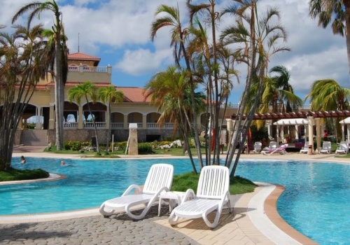 Turystyka na Kubie zamiera. Ostatni przewoźnik anulował wszystkie loty