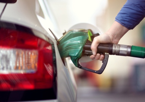 Polacy łapią się za głowy na stacjach paliw