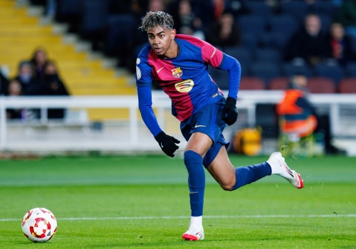 FC Barcelona rozgromiła Newcastle 7-2, awansując do ćwierćfinału Mistrzów Leagua