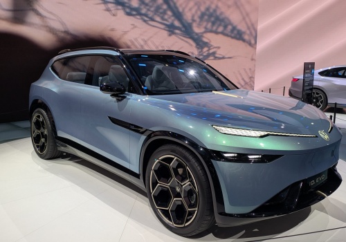 Volkswagen i XPeng uruchamiają seryjną produkcję w Chinach