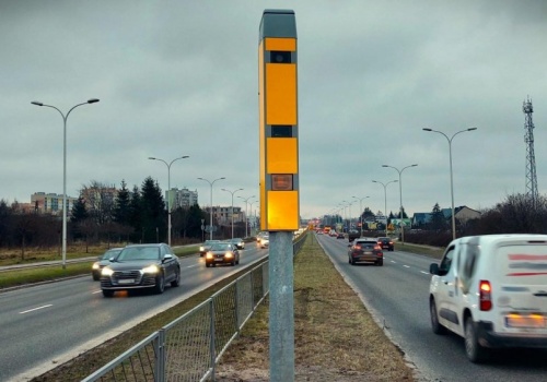 Zasady działania fotoradarów mają się zmienić. Na początku w 16 miastach