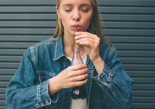 Oto najmodniejsze paznokcie na wiosnę 2026 według generacji Z. Manicure 