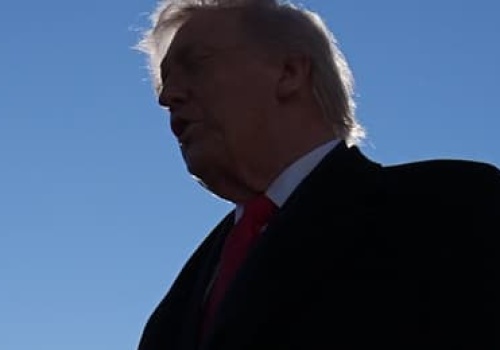 Trump grozi i rozważa wysłanie wojsk USA do Iranu