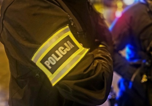 Wtargnął do domu 83-latki, zaatakował ją i groził śmiercią