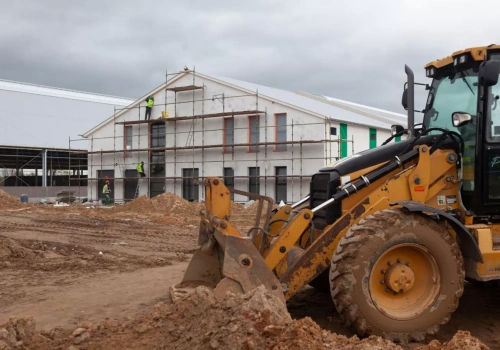 Ile metrów od sąsiada można postawić dom? Sprawdź przepisy