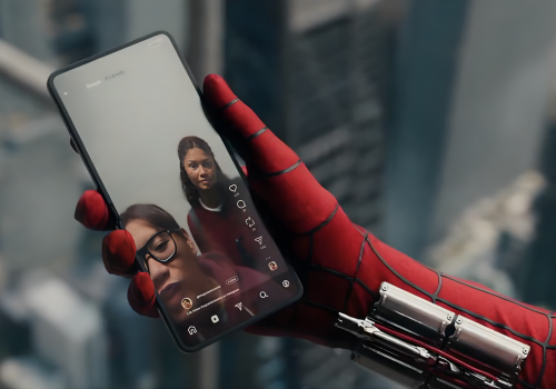 Spider-Man zmienił telefon na Samsunga. „To dlatego jest spłukany”