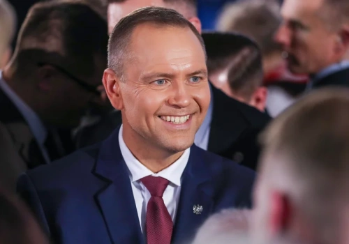 Strongman zamiast miękiszona. Karol Nawrocki idzie na całość