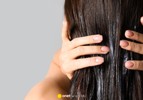 Ta odżywka chroni włosy farbowane jak tarcza! Koniec z częstym rozjaśnianiem