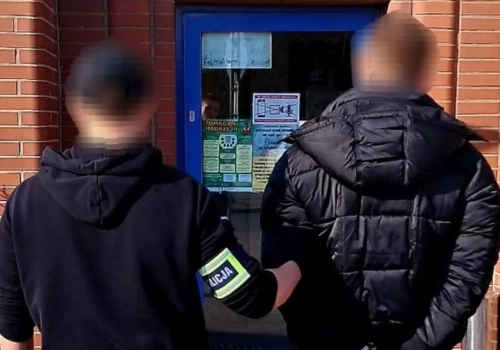 Kradzież na os. Tysiąclecia. Złodzieje zostali szybko namierzeni