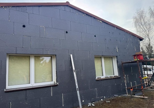 Przebudowują remizę OSP w Wylatkowie