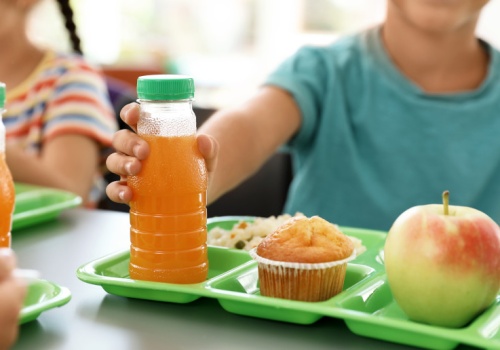 2 łyżeczki cukru i ani grama więcej. Nowe zasady w szkołach