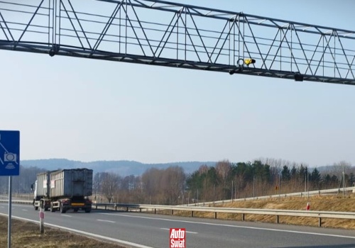 Włączyli nowy odcinkowy pomiar prędkości na ekspresówce. W komentarzach 