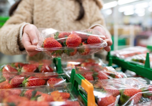 Takie truskawki to egzotyczny hit. Dziś w Biedronce za półdarmo